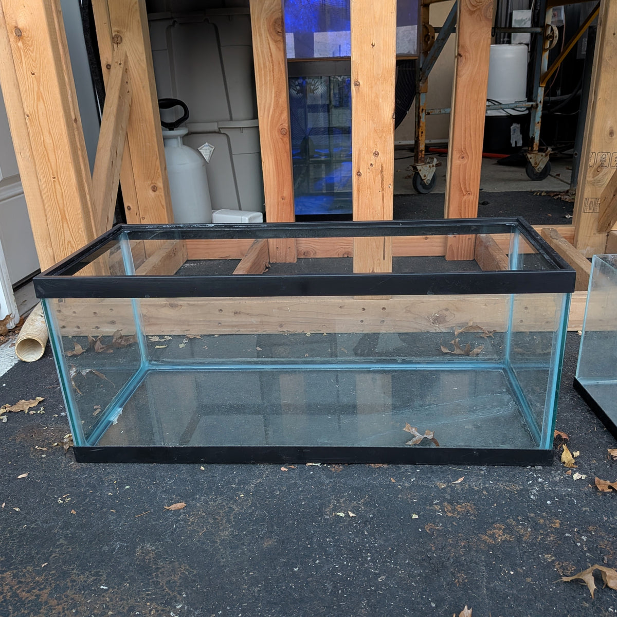 (Used) 19.5-gallon Glass Long Tank