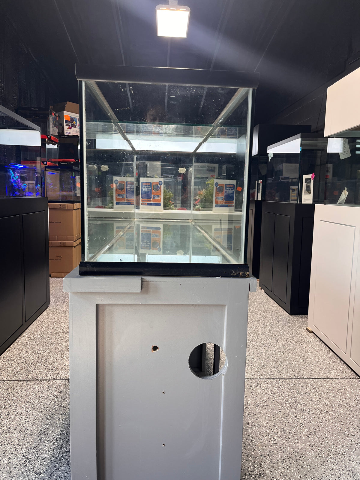 Oceanic 125-gallon Tank and Stand