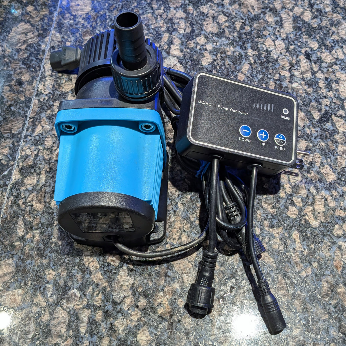 1250gph Aquarium 24V DC Water Pump with Controller 32W