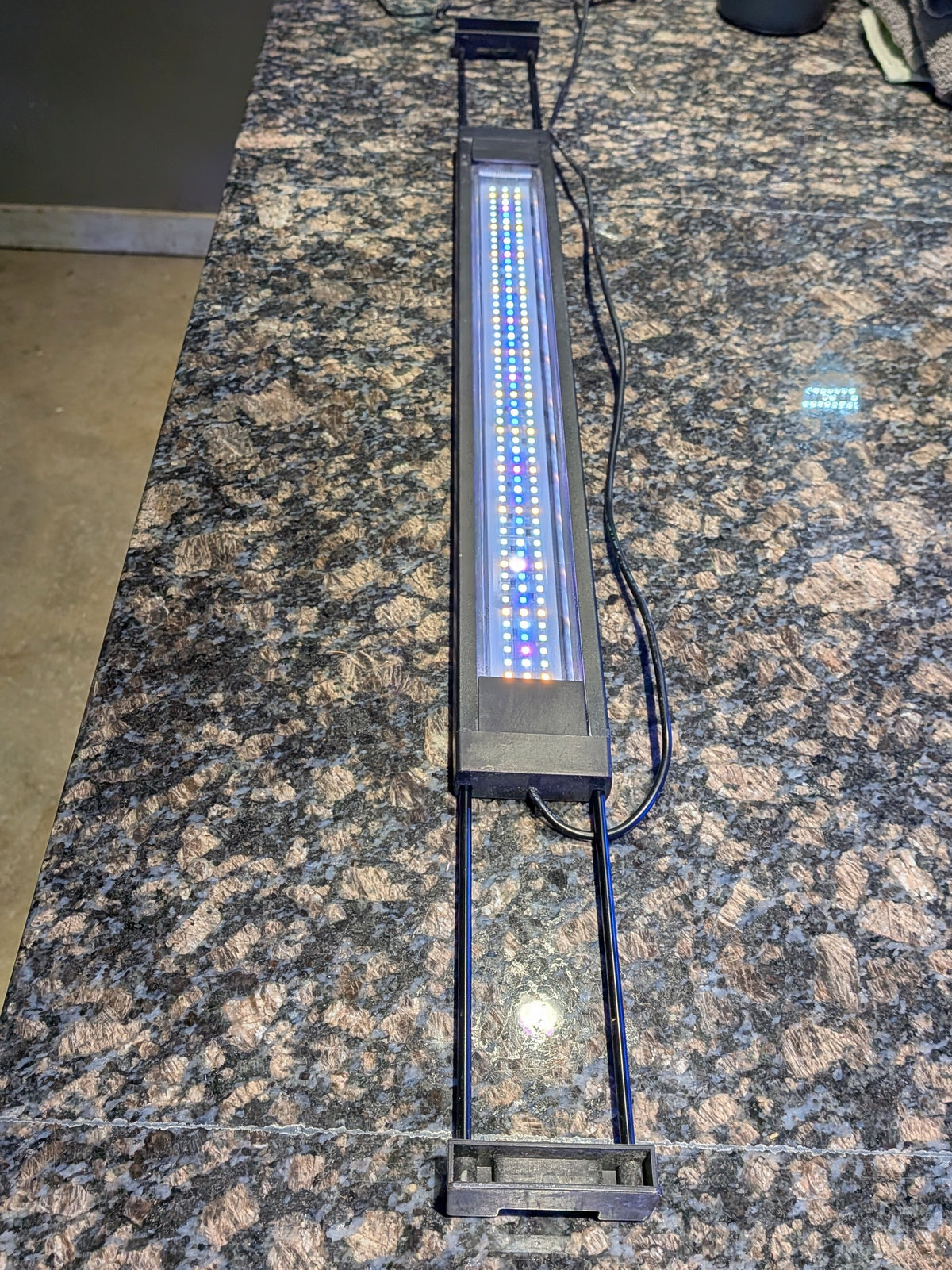 Fluval Light for Planted Aquarium 24" - 34"