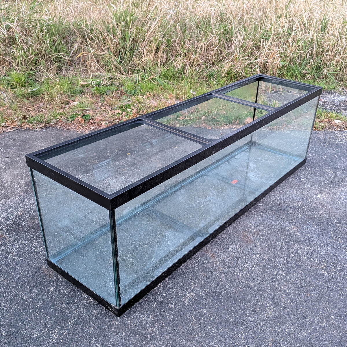(Used) 125-gallon Glass Long Tank