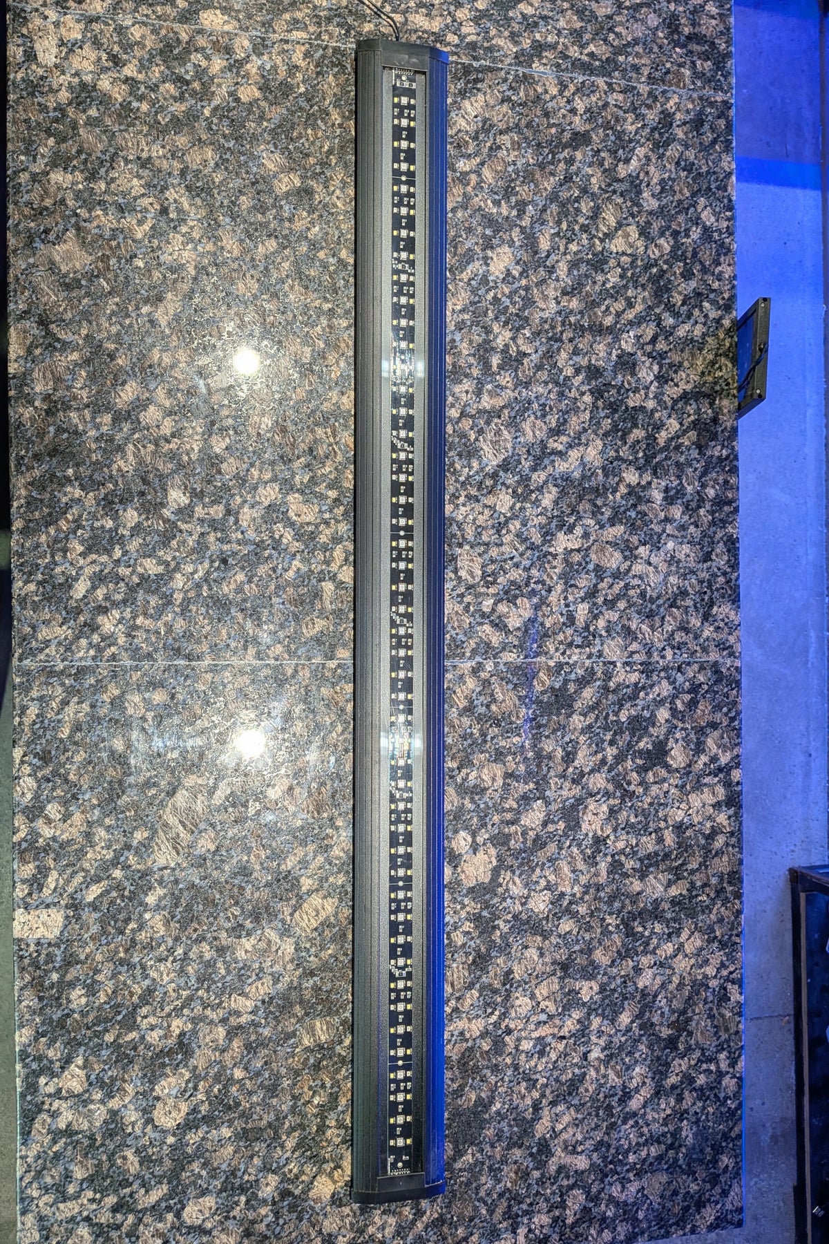 Finnex 46" LED Light